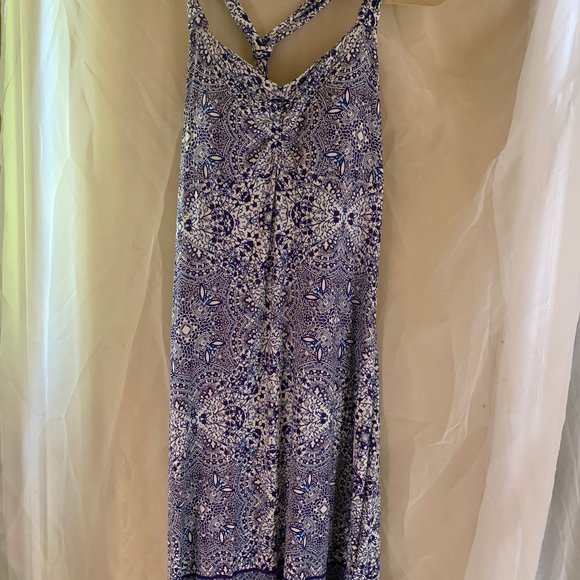 Summer dress with built in bra Size Medium - Picture 1 of 5